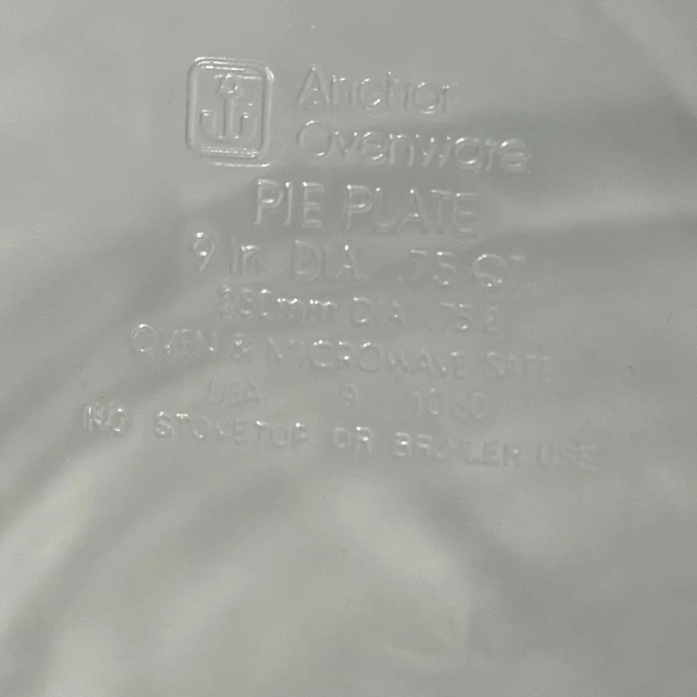 Anchor Hocking Ovenware 9